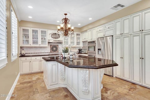 Tiny photo for 645 Corte Estrella, Camarillo, CA 93010 (MLS # 226001529)