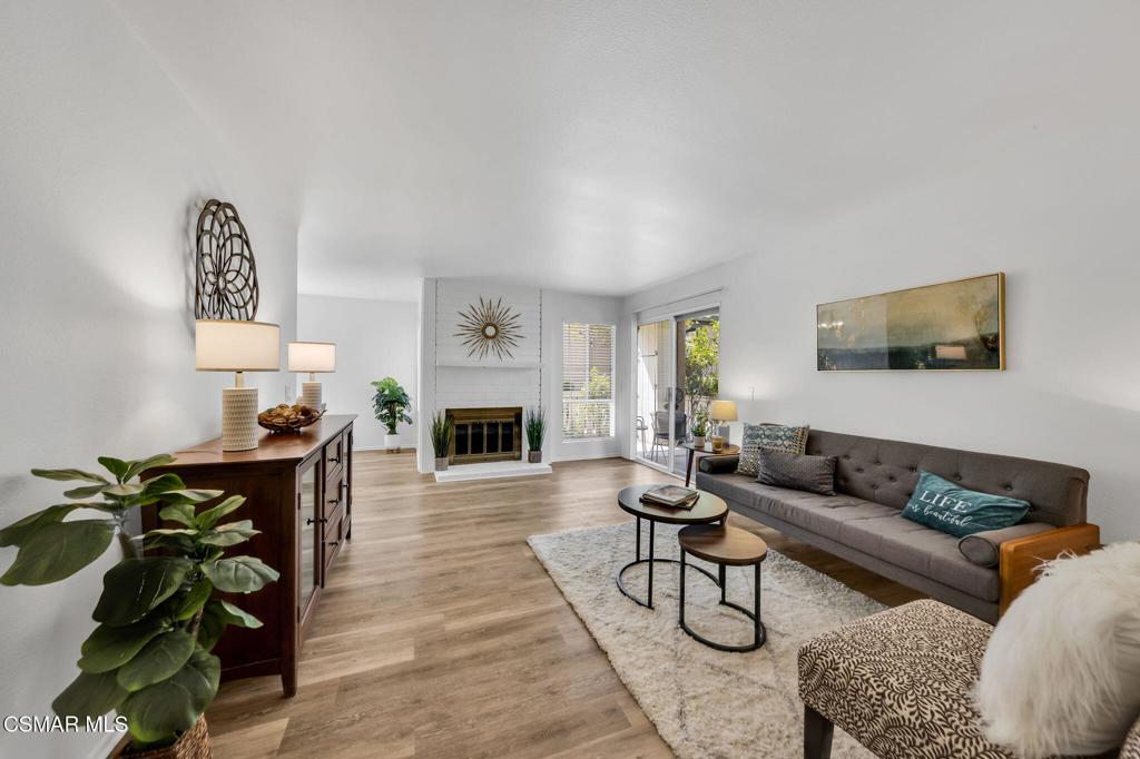 224 Oakleaf Drive 102