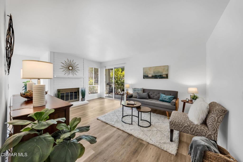 224 Oakleaf Drive 102