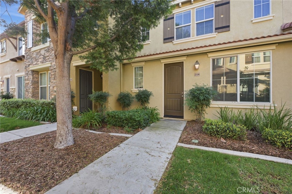 30505 Canyon Hills 2504