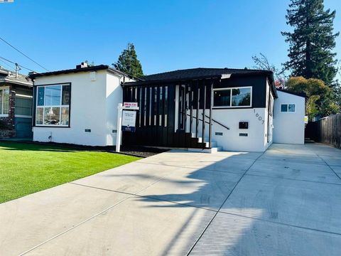 1607 Ward St Hayward CA 94541