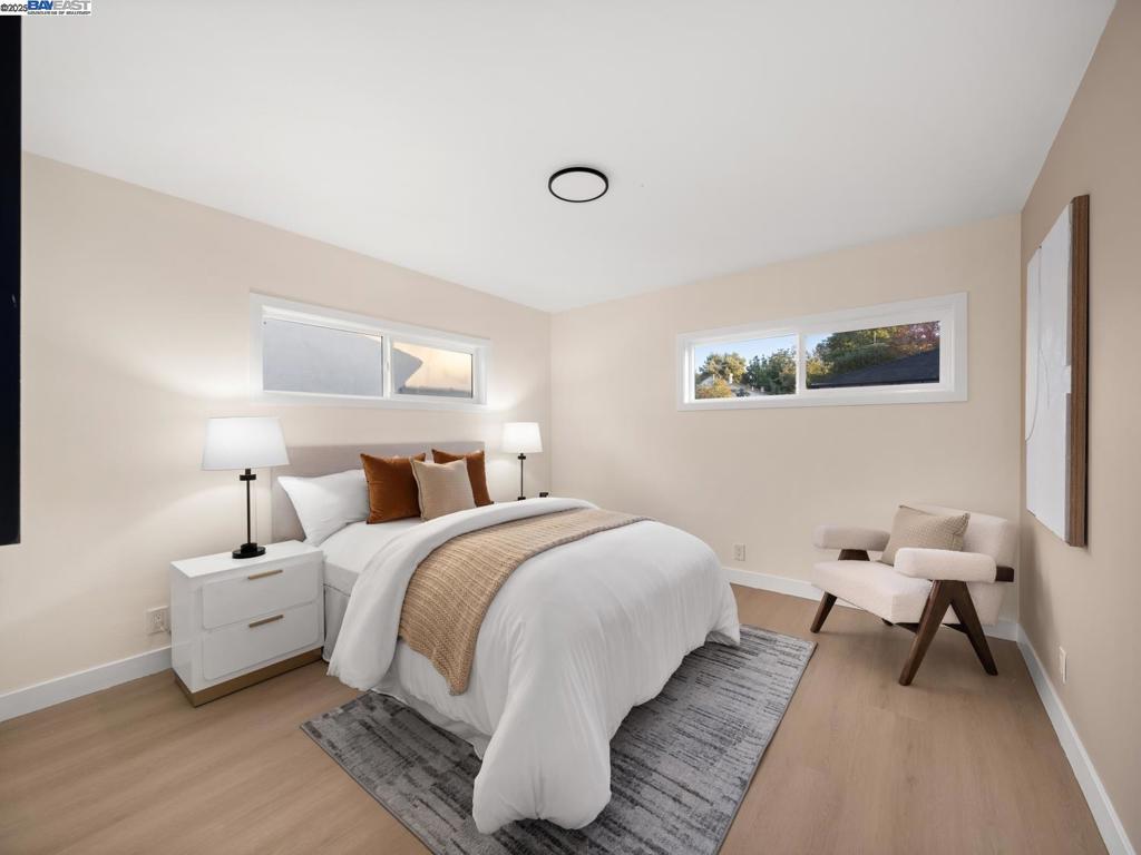 UPPER B STREET - Residential