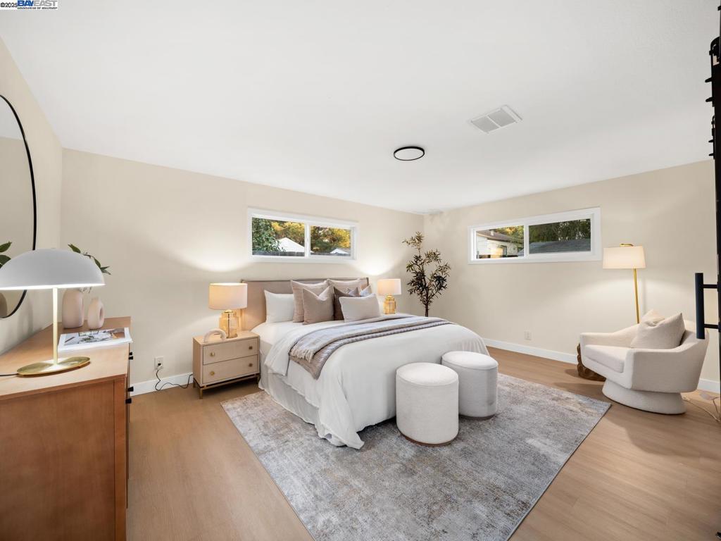 UPPER B STREET - Residential