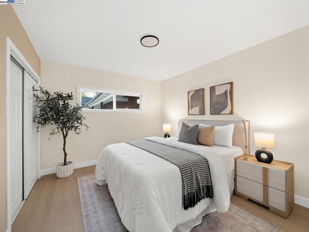 UPPER B STREET - Residential