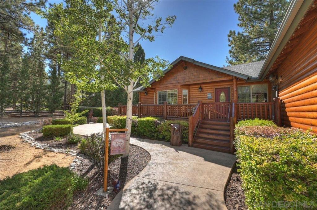 1155 Willow Lane