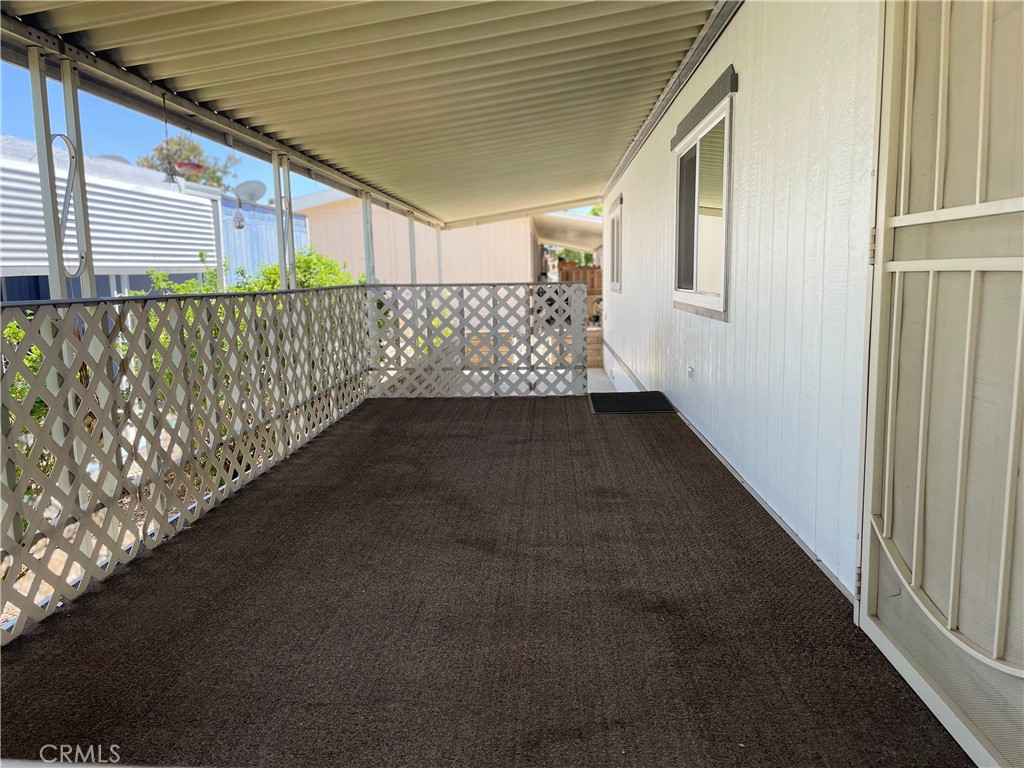 1300 W Menlo 92