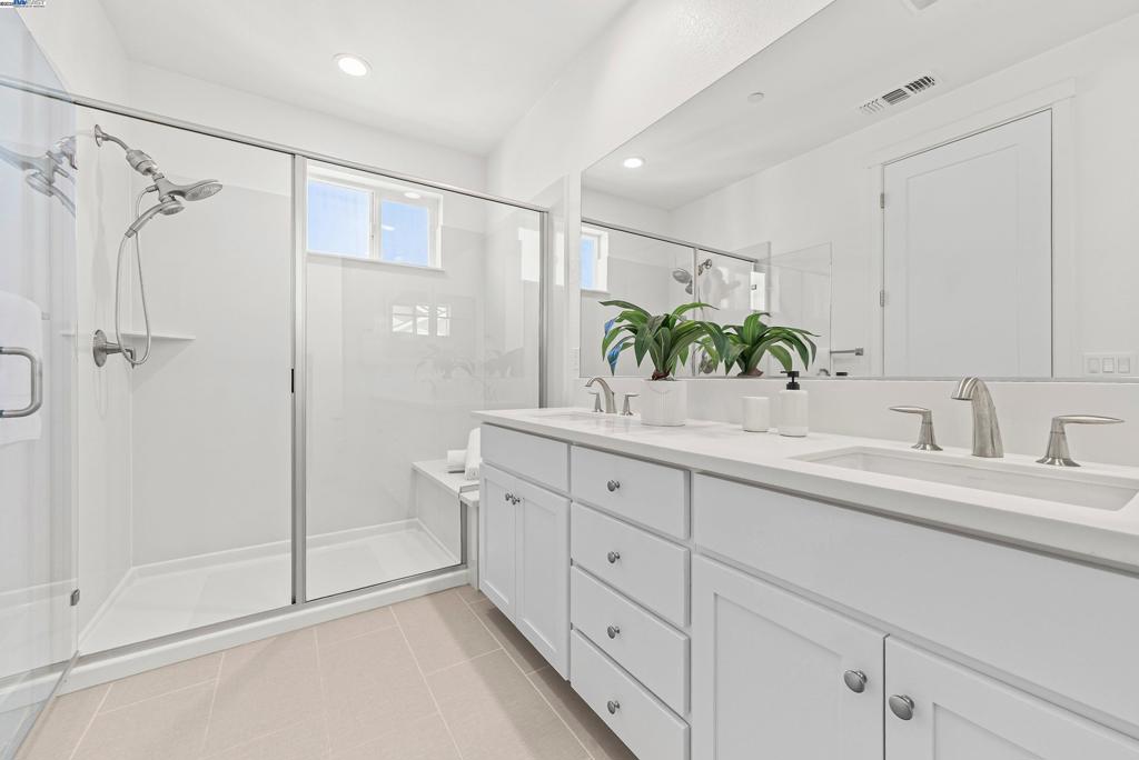 Not Listed - Residential