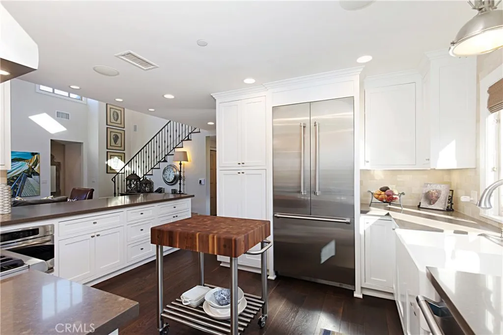 Dana Point, California 92629, United States, 4 Bedrooms Bedrooms, ,3 BathroomsBathrooms,Residential,Active,237822