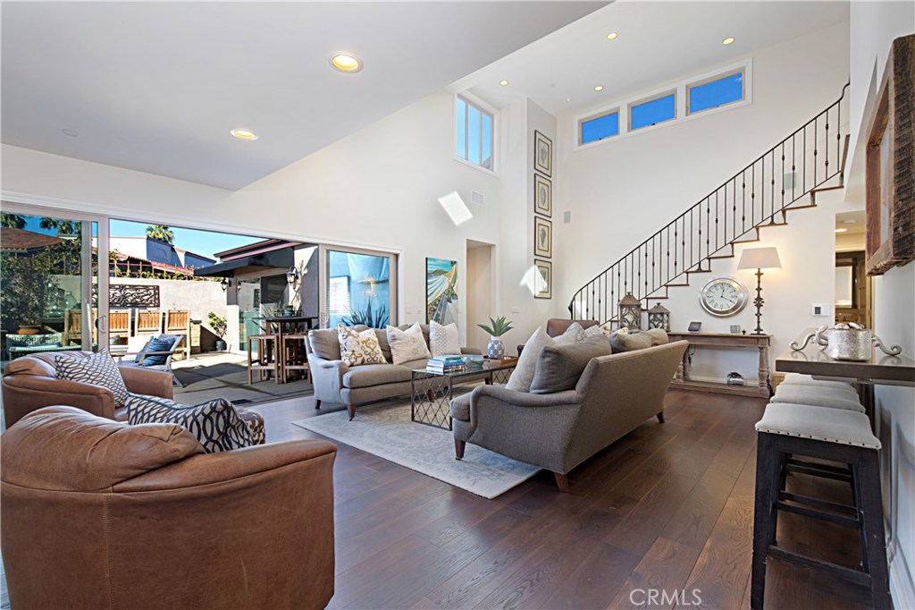 Gardens (Inland of PCH) (NSI) - Residential Lease