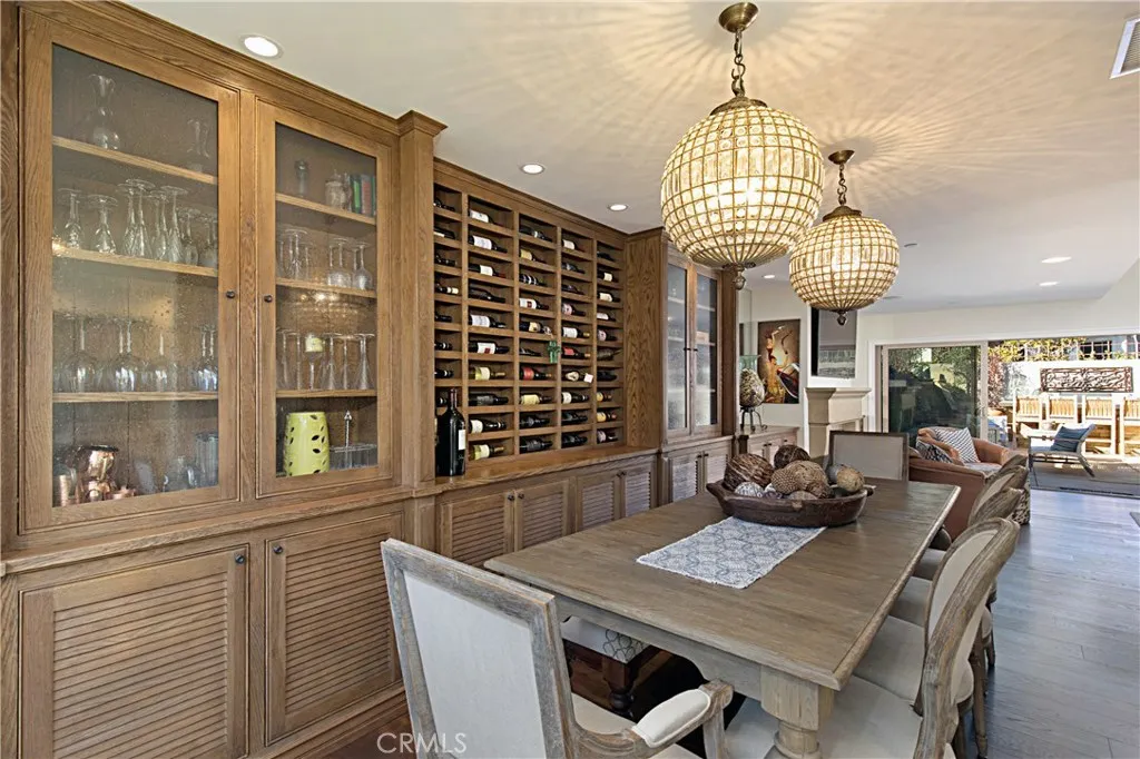 Dana Point, California 92629, United States, 4 Bedrooms Bedrooms, ,3 BathroomsBathrooms,Residential,Active,237822