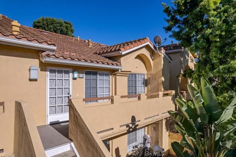 78 Costero Aisle 301 Irvine CA 92614