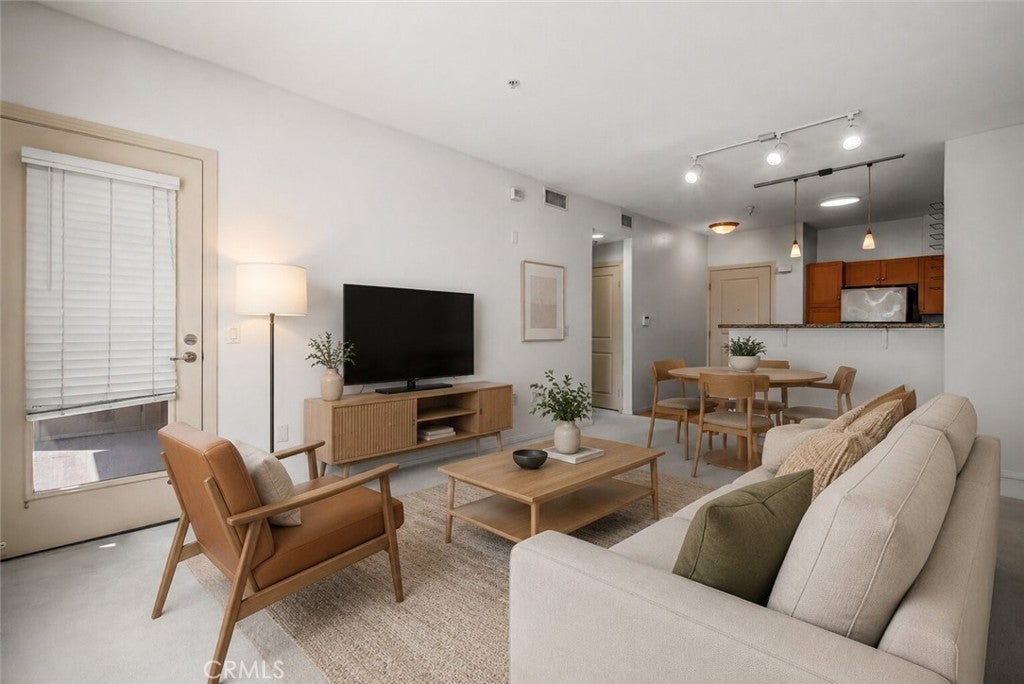 100 S Alameda ST 280, Los Angeles CA 90012