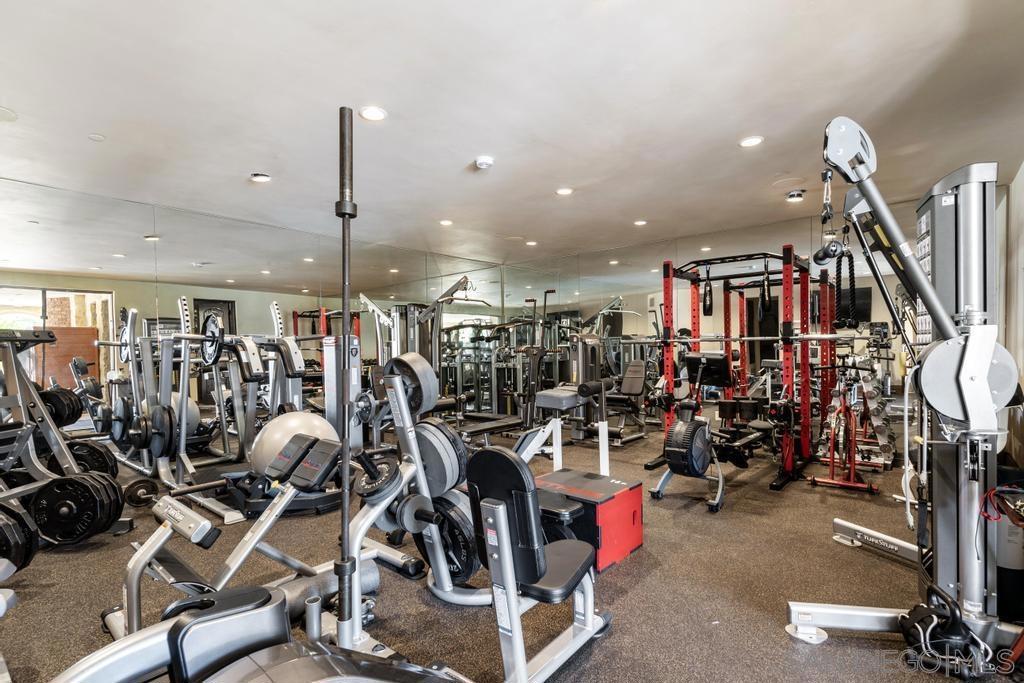 Rancho Santa Fe - Residential