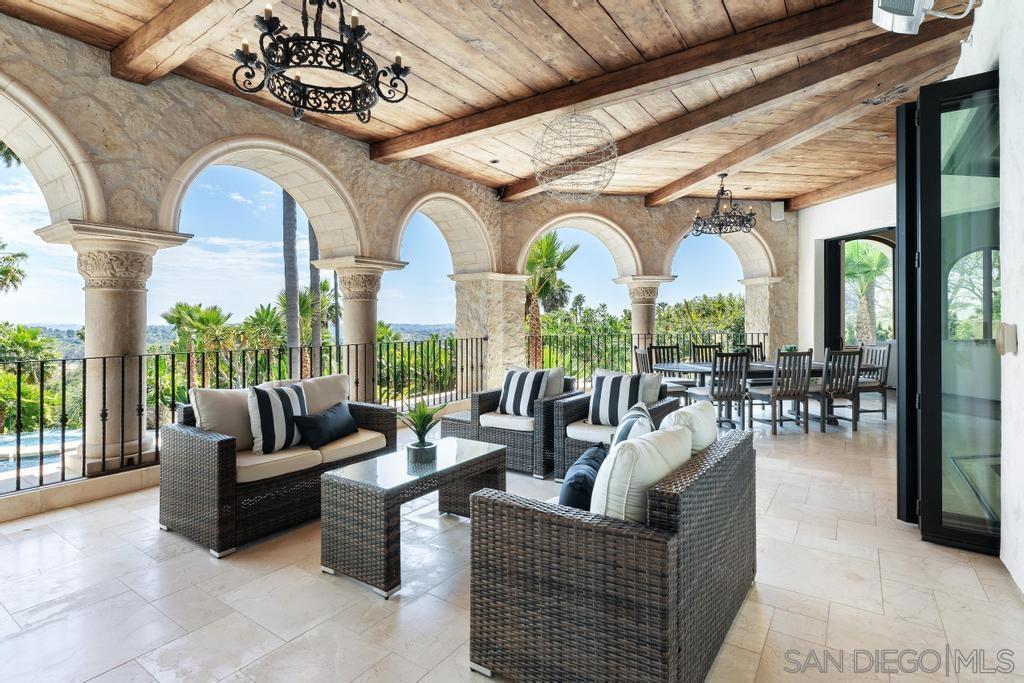 Rancho Santa Fe - Residential
