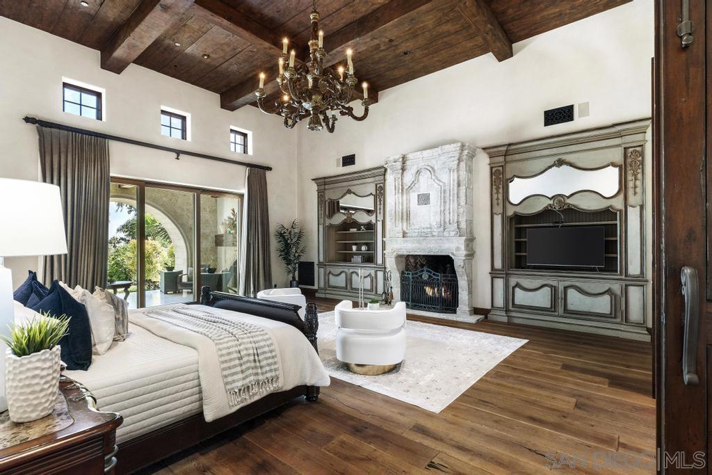 Rancho Santa Fe - Residential