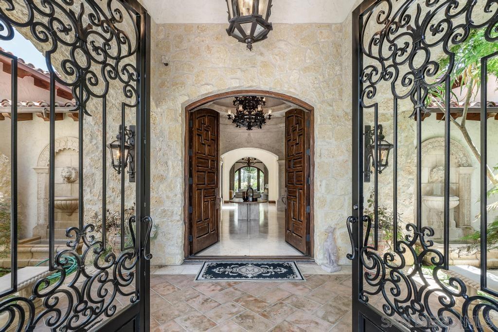 Rancho Santa Fe - Residential