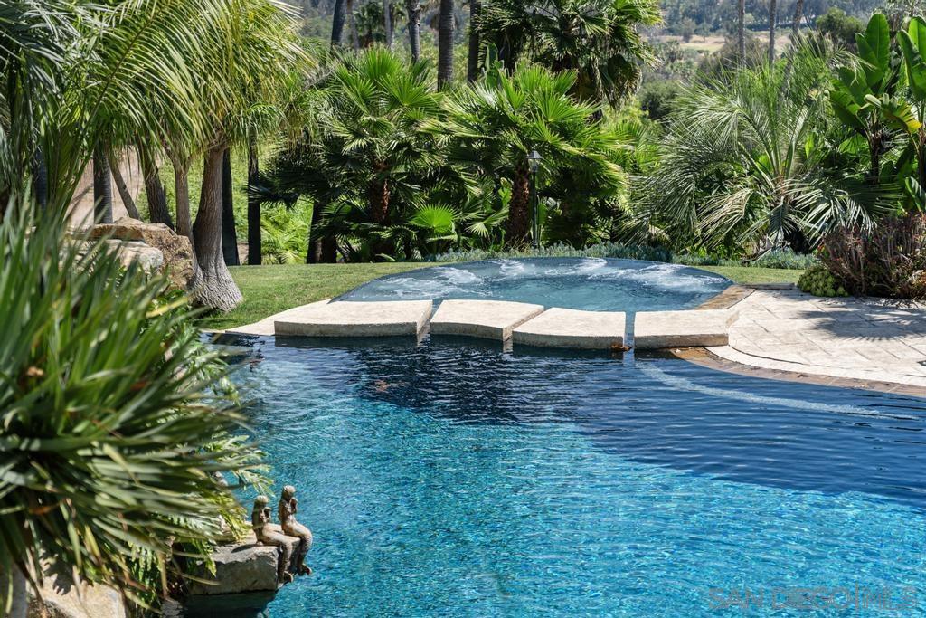 Rancho Santa Fe - Residential