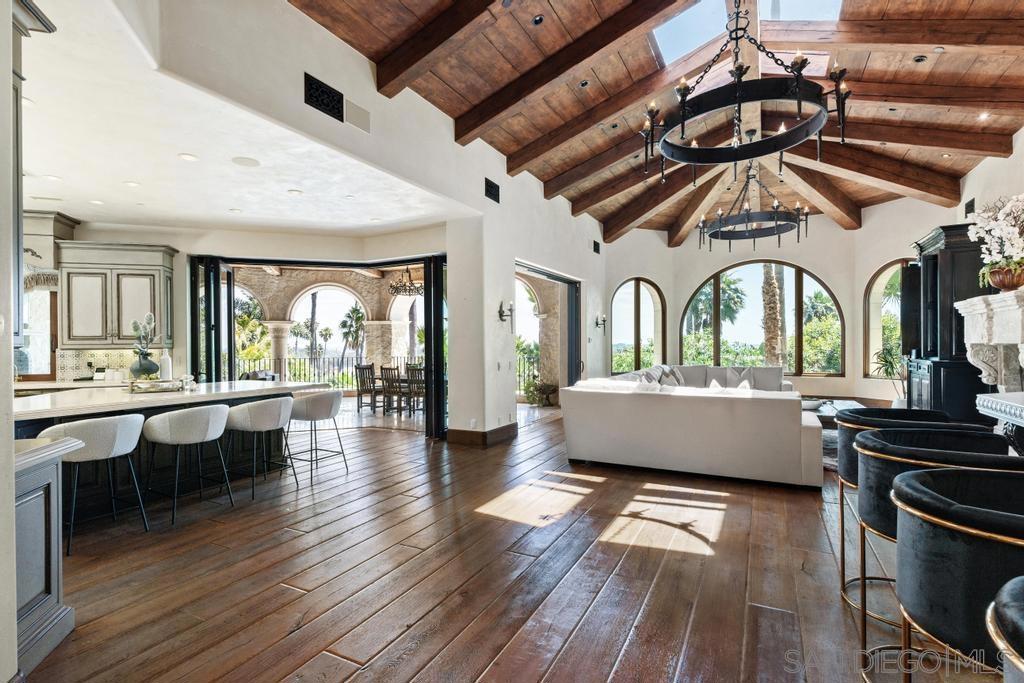 Rancho Santa Fe - Residential