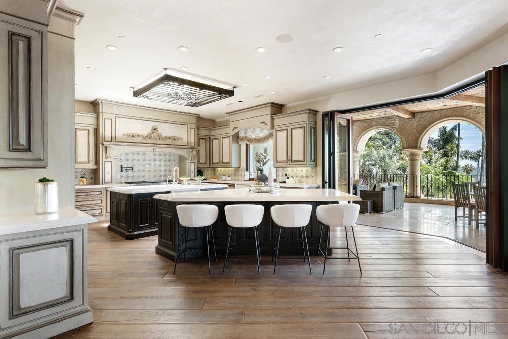 Rancho Santa Fe - Residential