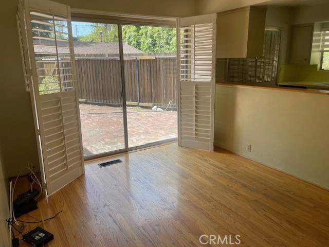 356 W 8th Street