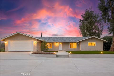 Photo of 38730 Brookside Avenue, Cherry Valley, CA 92223 (MLS # SW26028598)