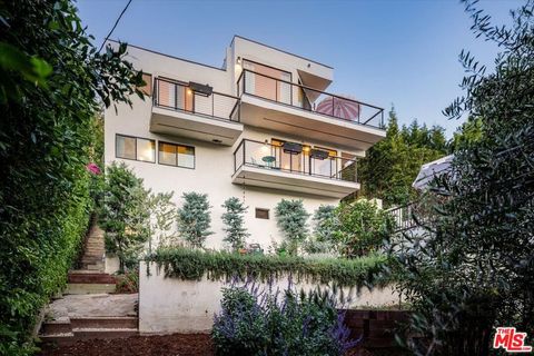 Photo of 1495 N Occidental Boulevard, Los Angeles, CA 90026 (MLS # 26691991)