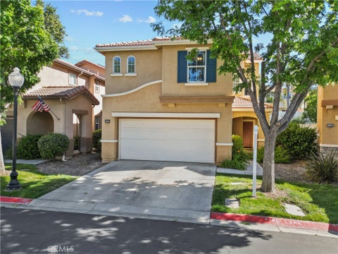 Photo of 27637 Cordovan Drive, Canyon Country, CA 91351 (MLS # SR26076822)