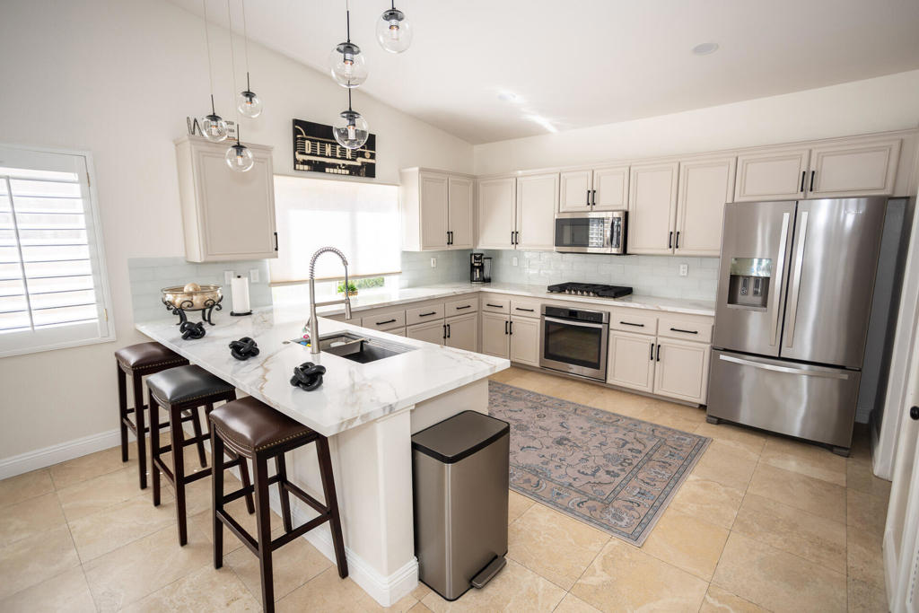 Sonata 2 - Residential Lease