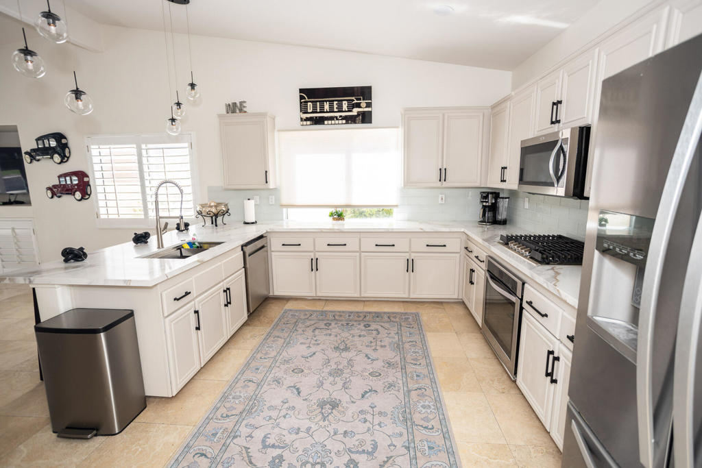 Sonata 2 - Residential Lease
