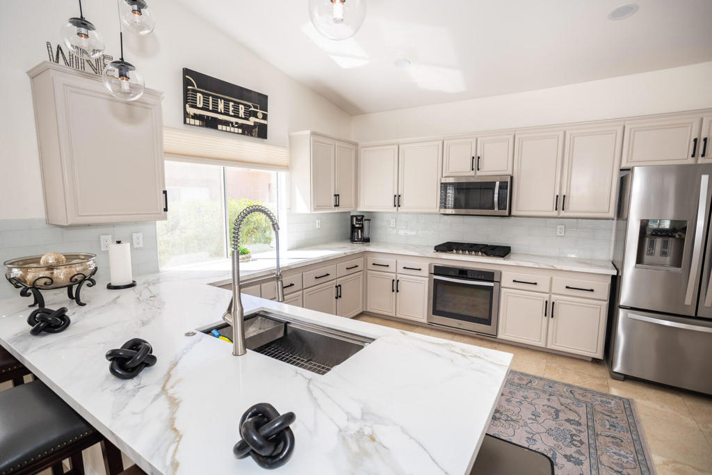 Sonata 2 - Residential Lease