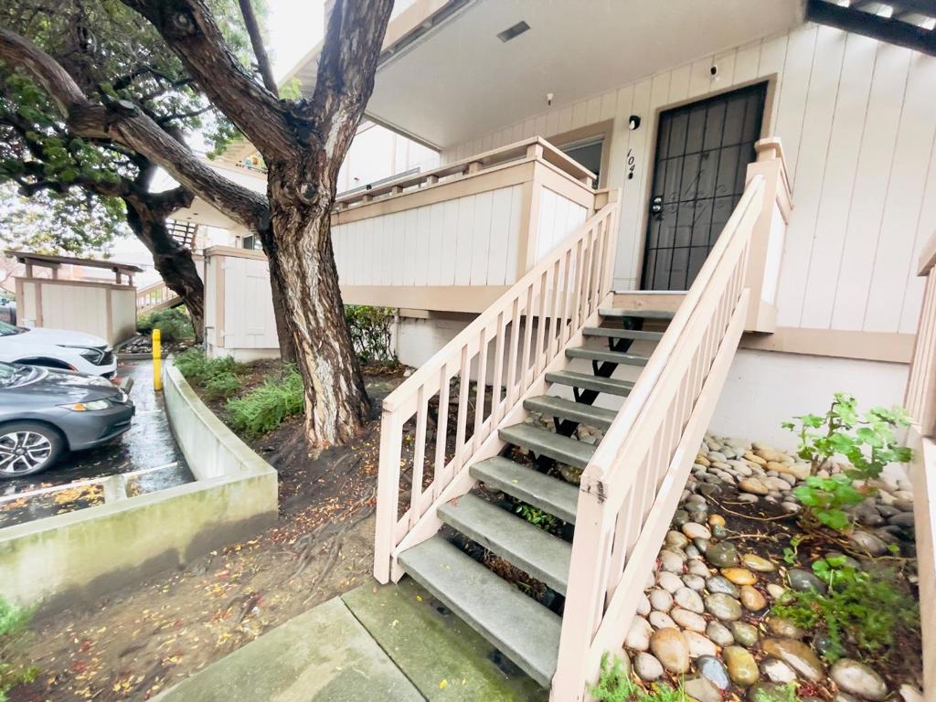 25164 Copa Del Oro Drive Drive 104