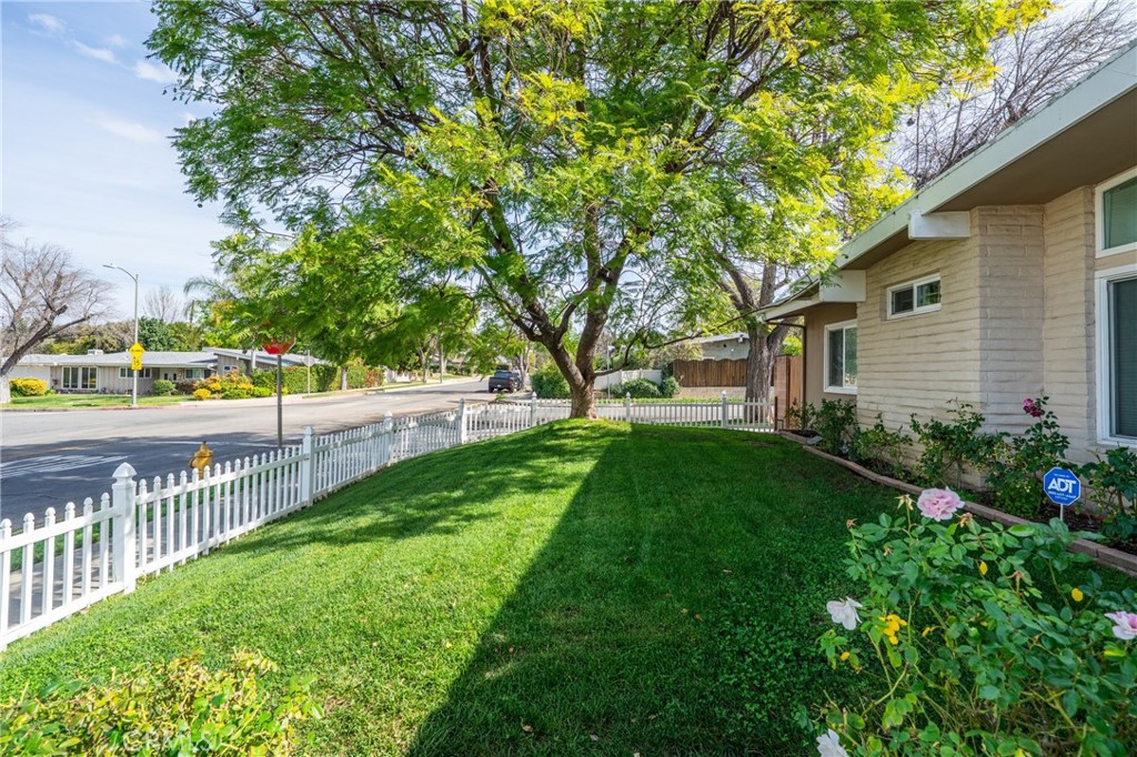 23000 Brenford Street