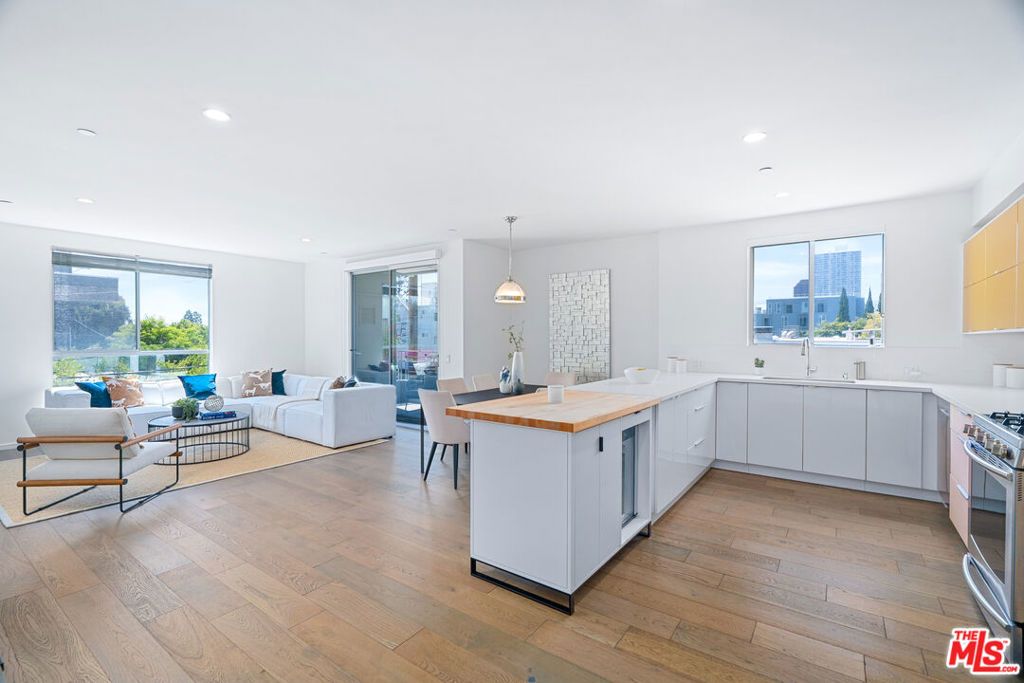 Photo of 11764 Idaho Avenue #301, Los Angeles, CA 90025 (MLS # 26843307)