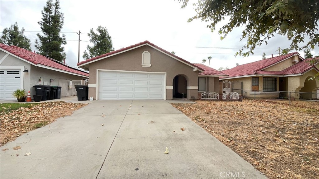 Photo 1 of 20 — 560 Boston Street, Hemet, CA 92545