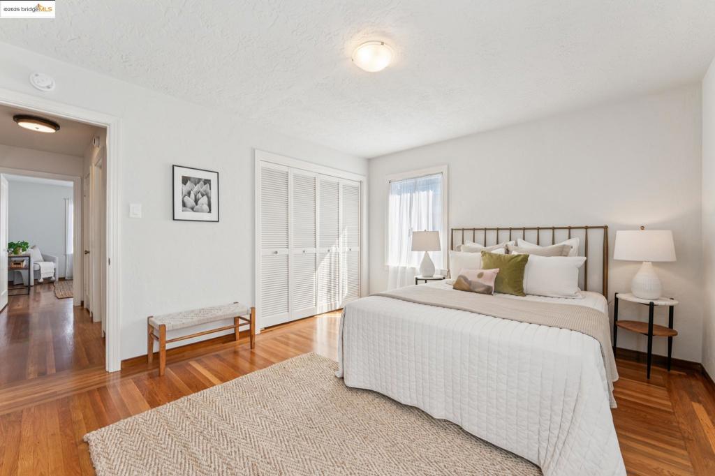 EL CERRITO - Residential