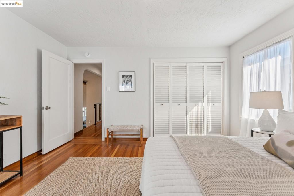 EL CERRITO - Residential