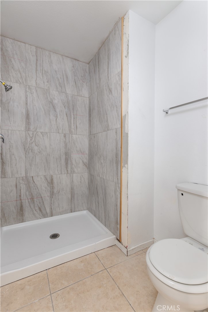 Shady Hollow Townhomes (SHHW) - Residential