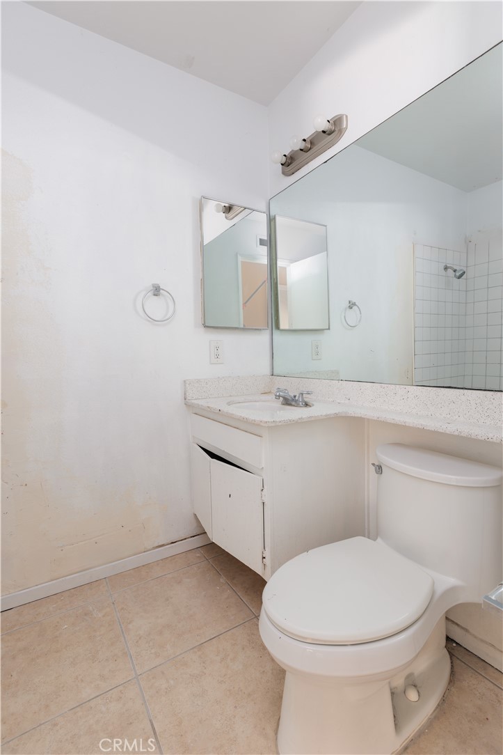 Shady Hollow Townhomes (SHHW) - Residential