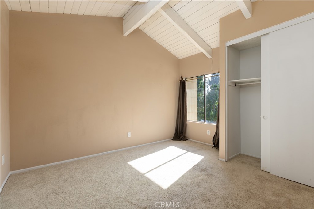 Shady Hollow Townhomes (SHHW) - Residential