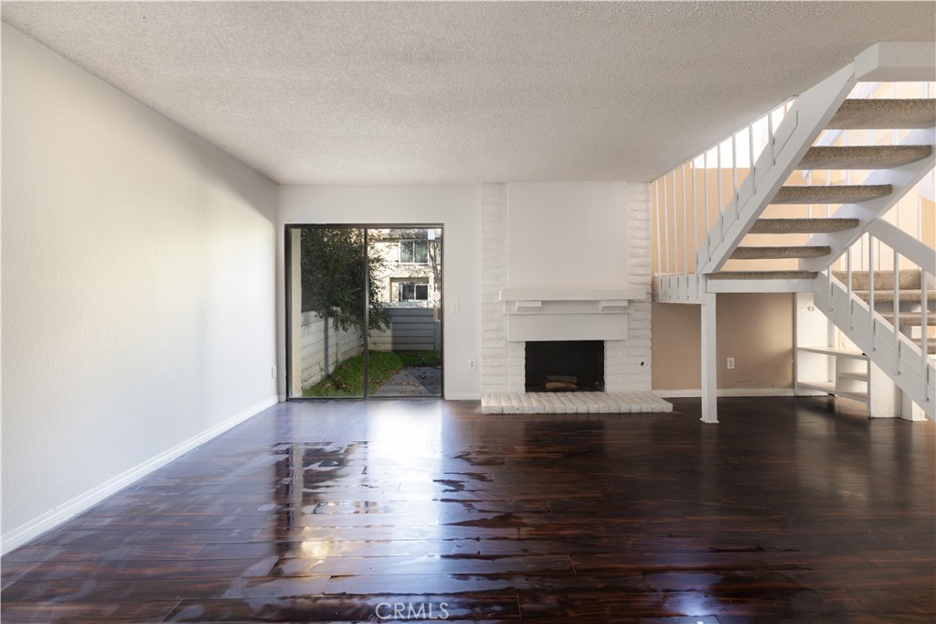 Shady Hollow Townhomes (SHHW) - Residential