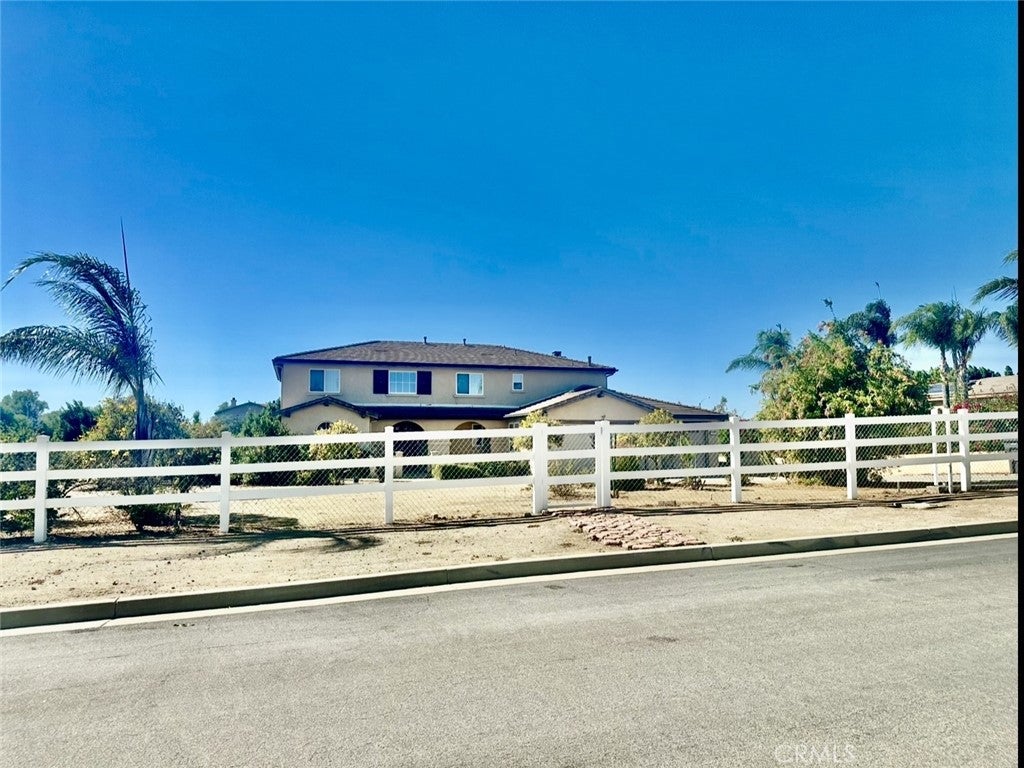 17881 Canyonwood Drive