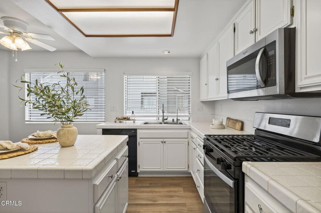 Weston Cape Regatta 2 - 405702 - Residential