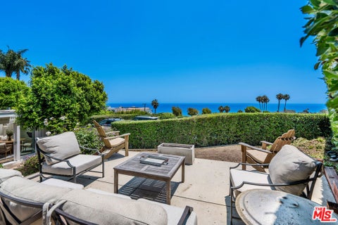 Photo of 26887 Sea Vista Drive DR #A, Malibu, CA 90265 (MLS # 26101654)