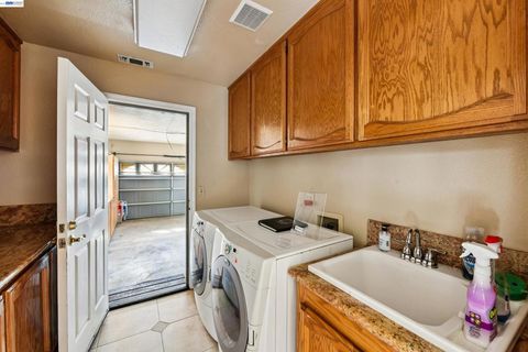 Tiny photo for 110 110 Conductor Way Way, Folsom, CA 95630 (MLS # 41126367)