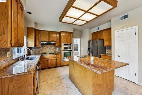 Tiny photo for 110 110 Conductor Way Way, Folsom, CA 95630 (MLS # 41126367)