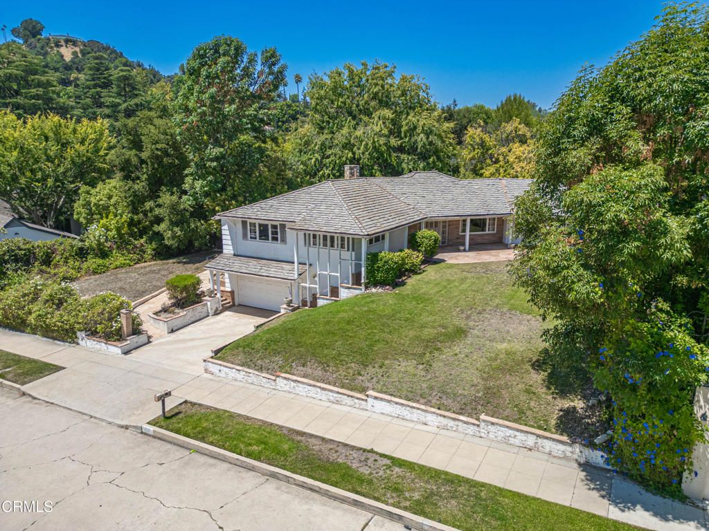 Photo of 4369 Firmament Avenue, Encino, CA 91436 (MLS # P1-23517)