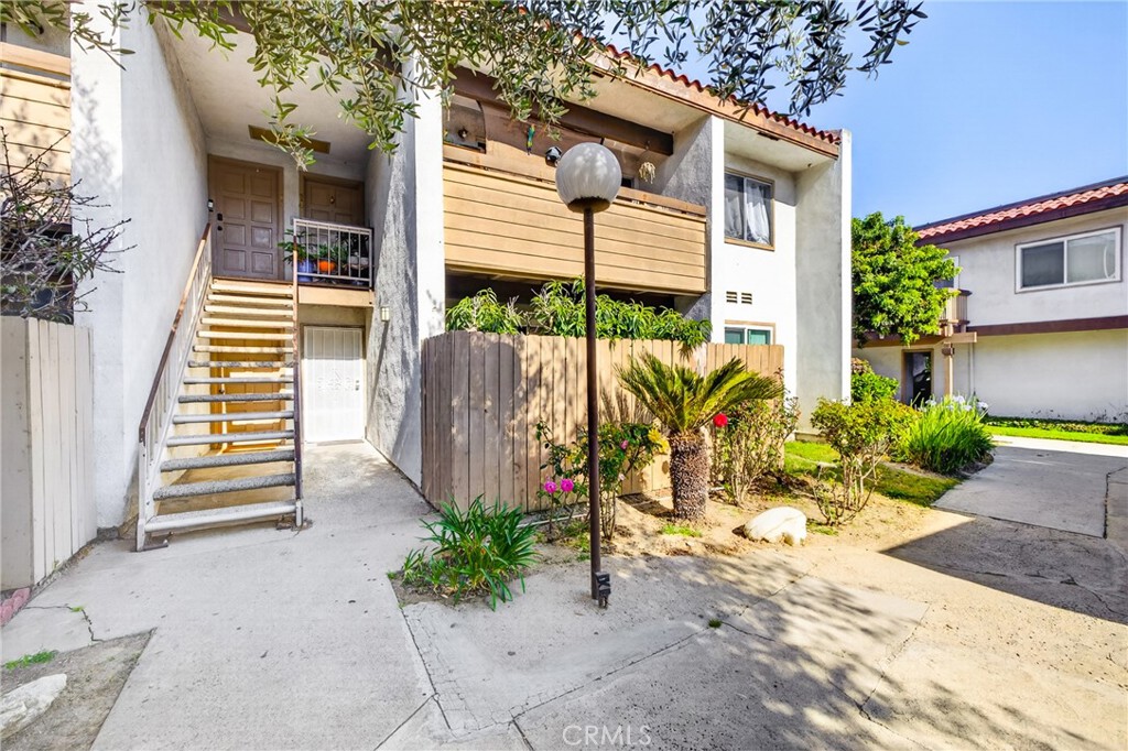 2521 W Sunflower H6