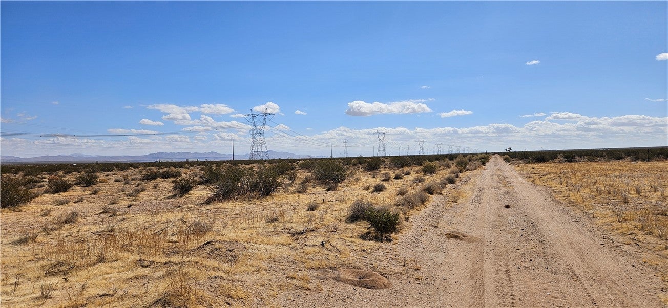 801 HWY 395 (NEAR)