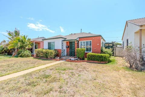 Tiny photo for 714 E 135th ST, Los Angeles, CA 90059 (MLS # IG26158260)