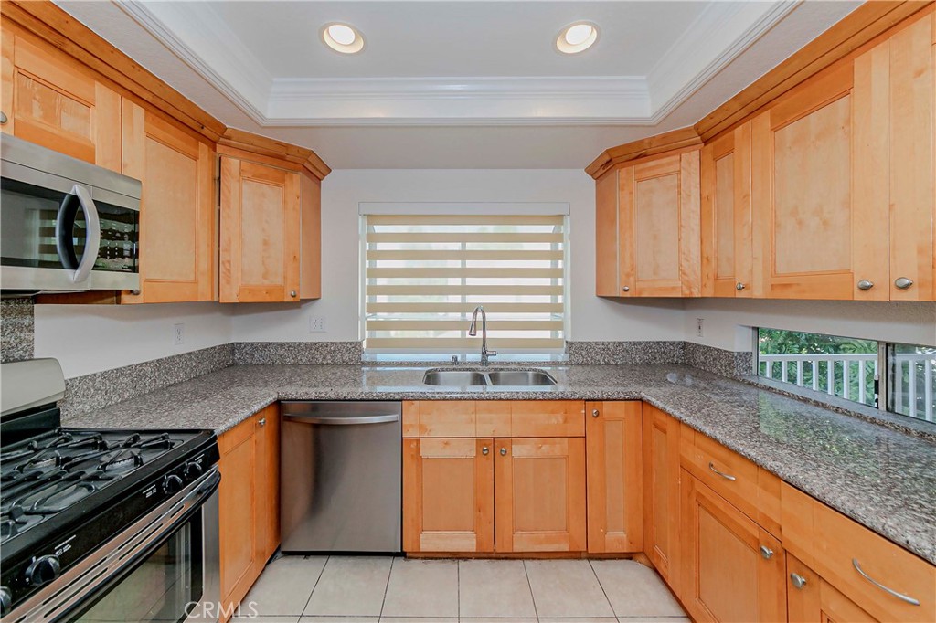 Tustin Ranch Estates (TSRE) - Residential Lease
